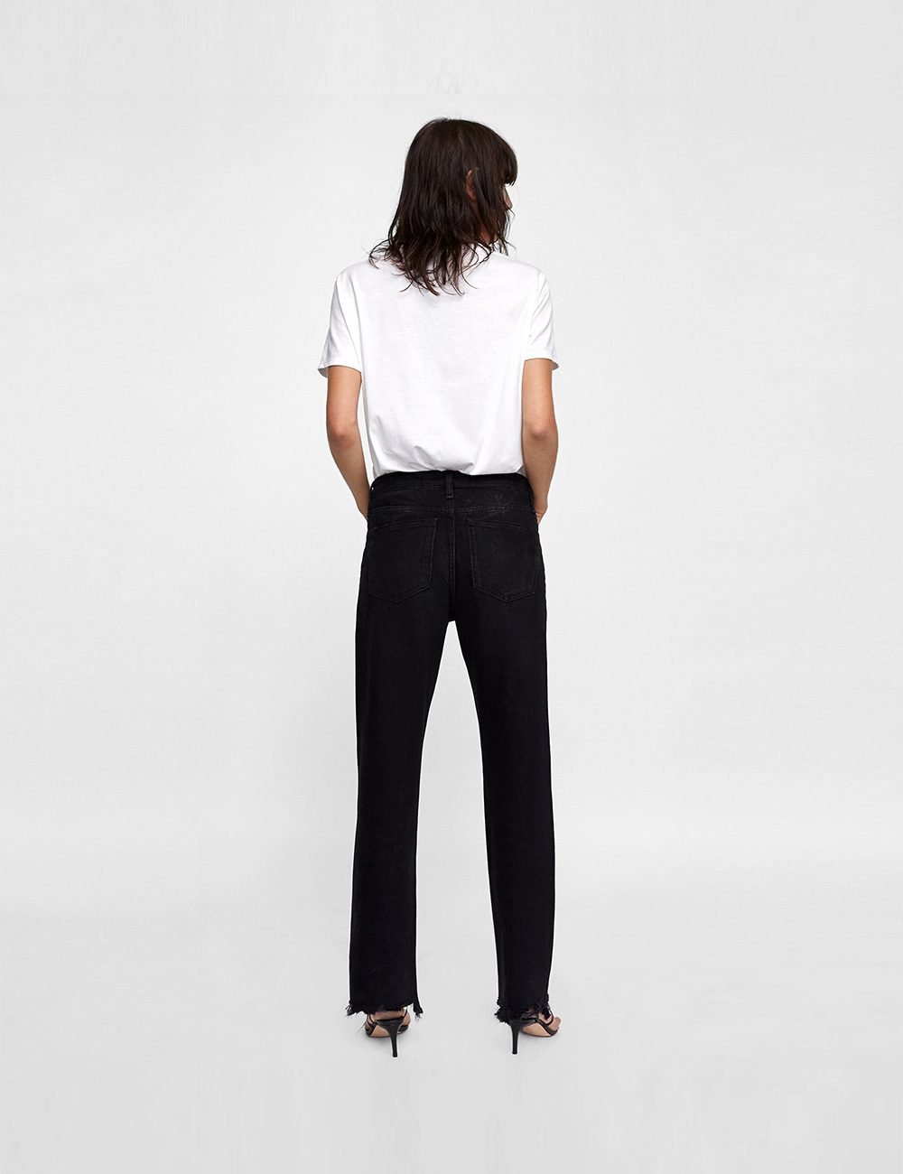 Limited edition v-neck t-shirt – Image 2