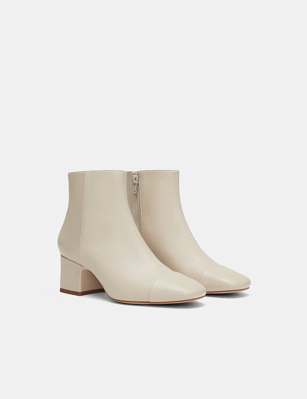 Mid-heel ankle boots with toecap – Image 2